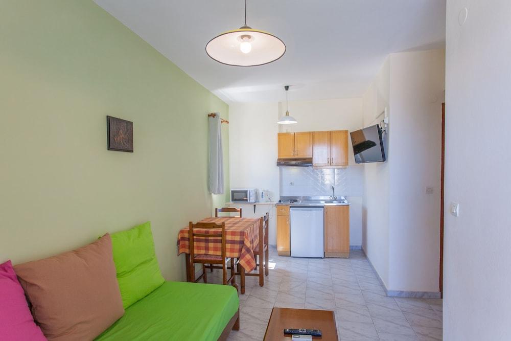 Domenica Apartments Rethymno  ภายนอก รูปภาพ